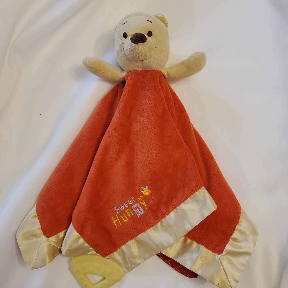 Disney Winnie the Pooh SWEET AS HONEY Red Lovey Yellow Satin Secuirty‎ Blanket